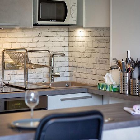 Olivia Studio Avec Place De Parking Руан Экстерьер фото