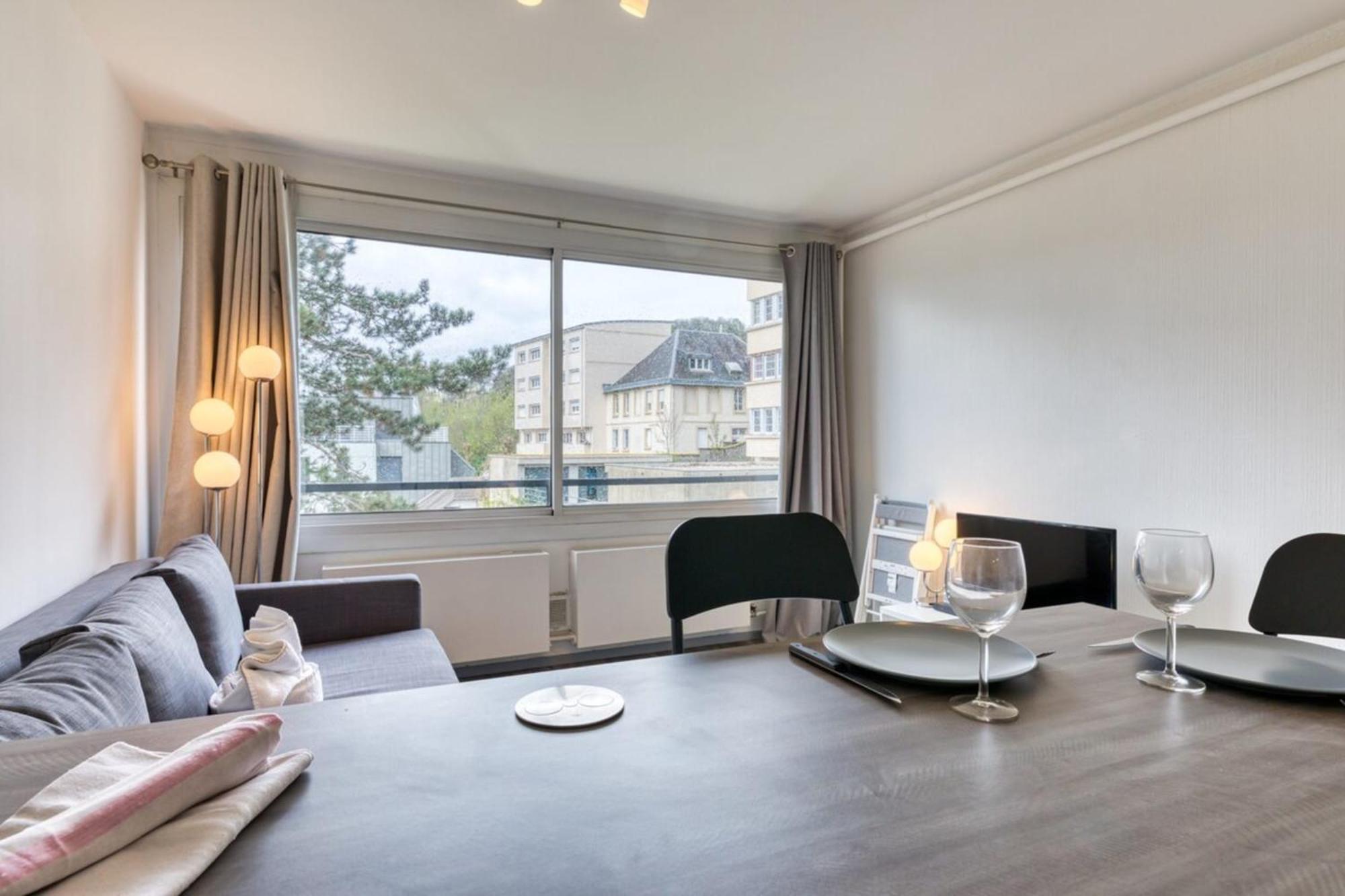 Olivia Studio Avec Place De Parking Руан Экстерьер фото